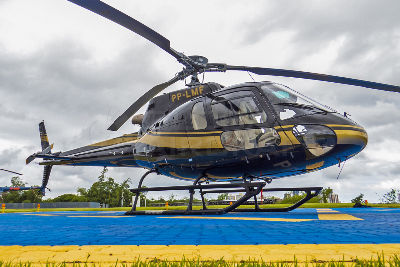 EUROCOPTER AS350 B2 ESQUILO 2012